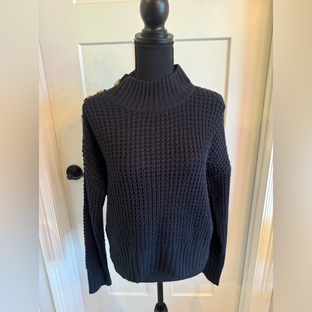 Women’s sweater